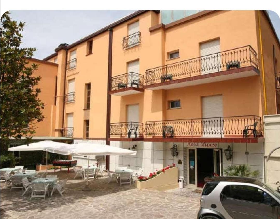 Hotel Riposo 가테오 아 마레 외부 사진